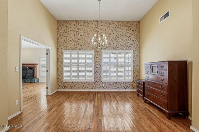7016 DESERT CANYON Drive, El Paso, TX 79912