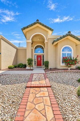 7016 DESERT CANYON Drive, El Paso, TX 79912