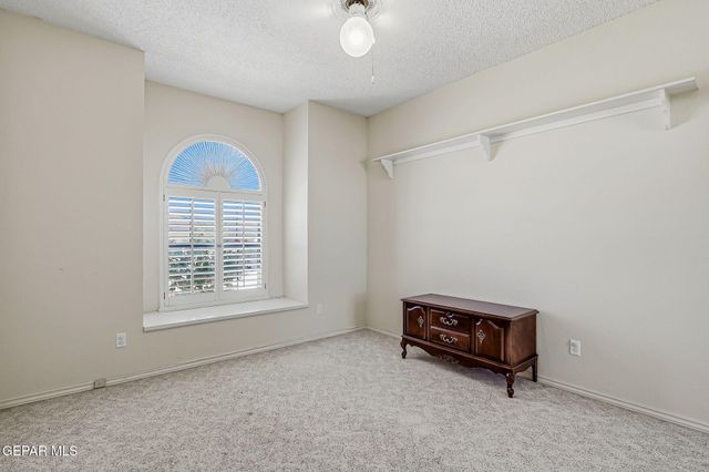 7016 DESERT CANYON Drive, El Paso, TX 79912