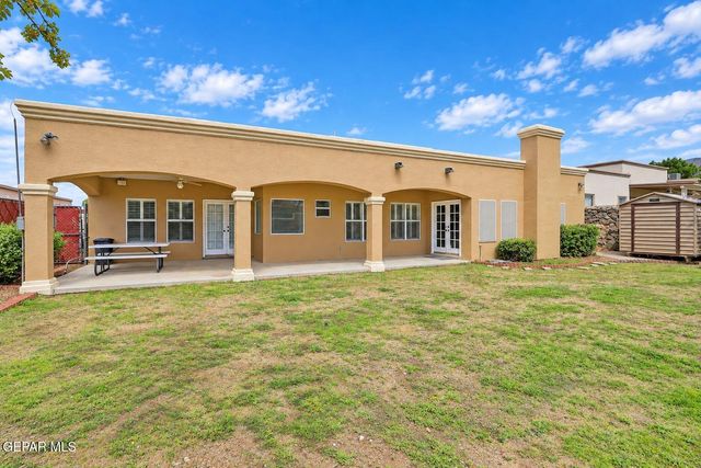 7016 DESERT CANYON Drive, El Paso, TX 79912