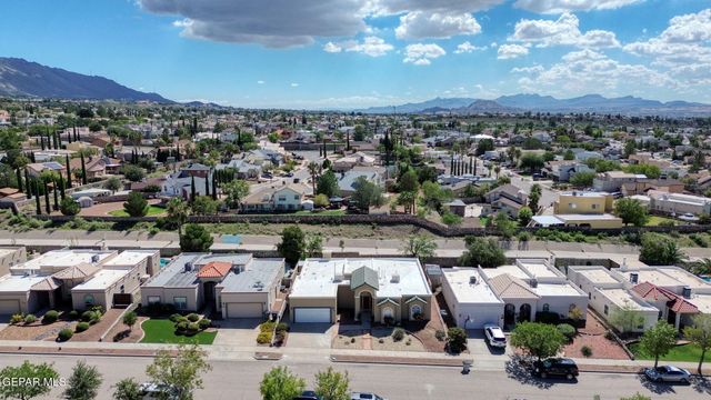 7016 DESERT CANYON Drive, El Paso, TX 79912