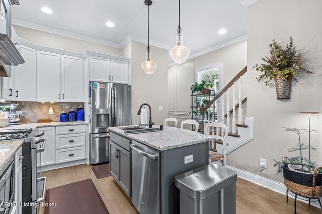 6334 Mistflower Cir, Prospect, KY 40059