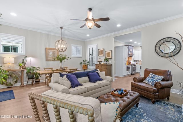 6334 Mistflower Cir, Prospect, KY 40059