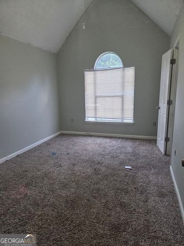 4054 Manorside Court SW, Snellville, GA 30039