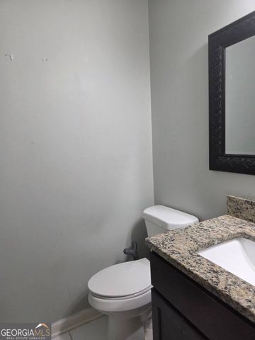 4054 Manorside Court SW, Snellville, GA 30039