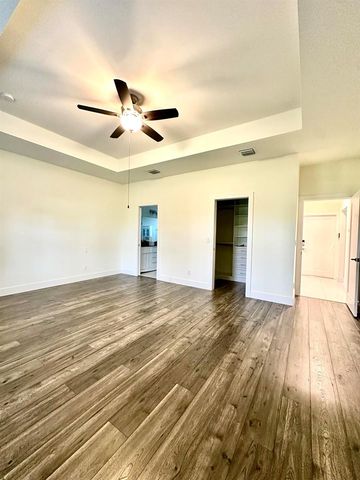1159 SW Edinburgh Drive, Port St. Lucie, FL 34953