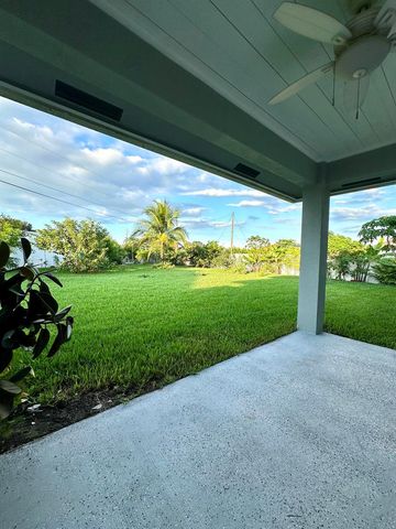 1159 SW Edinburgh Drive, Port St. Lucie, FL 34953