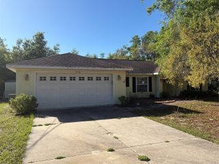 2758 W CENTURY BOULEVARD, Citrus Springs, FL 34434