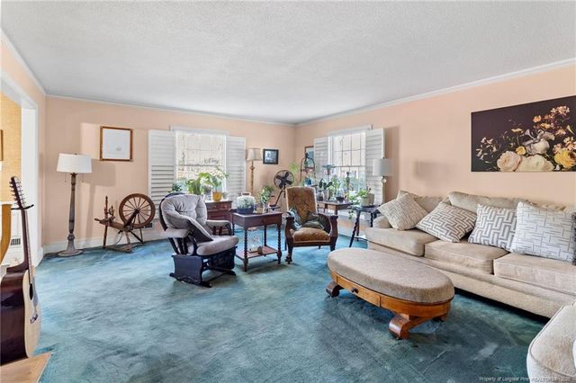 3302 N Rowland Avenue, Lumberton, NC 28358