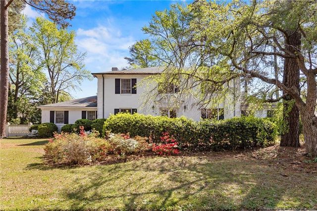3302 N Rowland Avenue, Lumberton, NC 28358