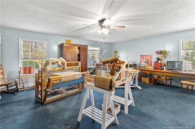 3302 N Rowland Avenue, Lumberton, NC 28358