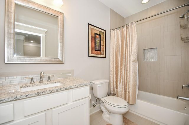 5611 Petty Street A, Houston, TX 77007