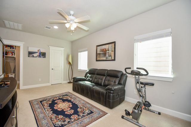 5611 Petty Street A, Houston, TX 77007