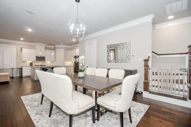 5611 Petty Street A, Houston, TX 77007