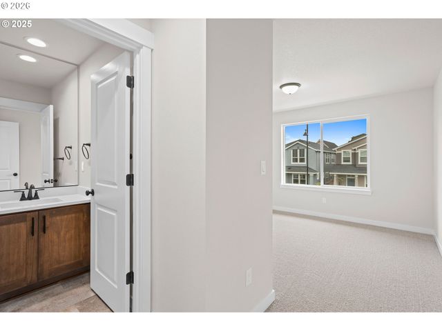 3610 Se 86th Ave, Hillsboro, OR 97123