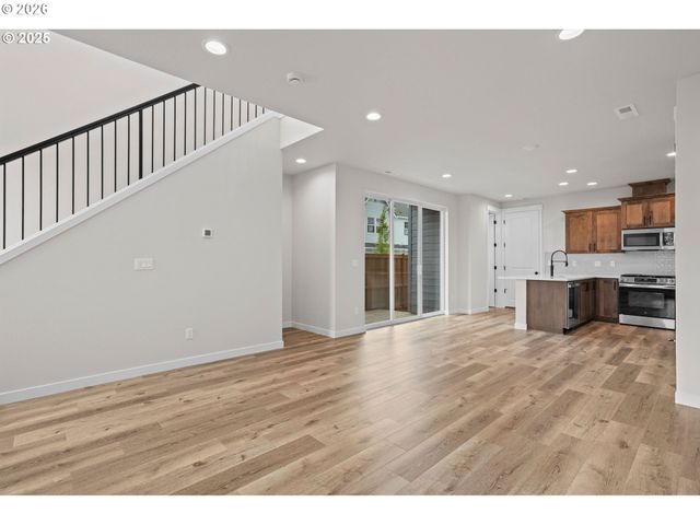 3610 Se 86th Ave, Hillsboro, OR 97123