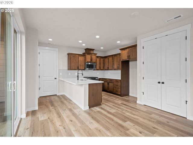 3610 Se 86th Ave, Hillsboro, OR 97123