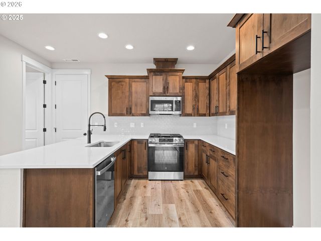 3610 Se 86th Ave, Hillsboro, OR 97123