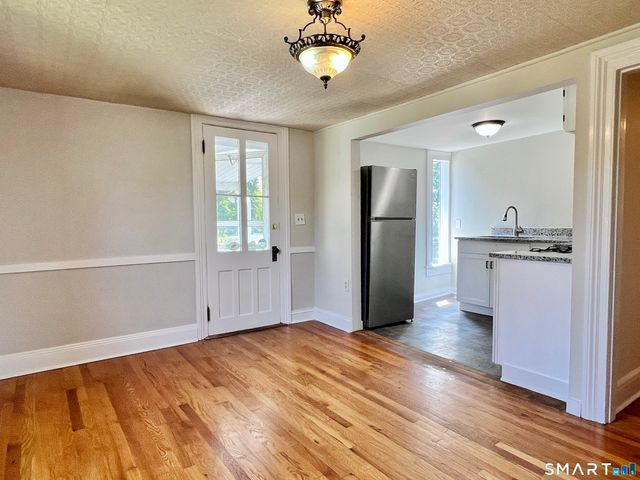 1596 Main Street 2nd floor, Stratford, CT 06615