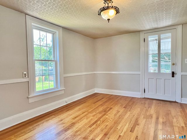 1596 Main Street 2nd floor, Stratford, CT 06615