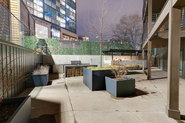 635 7th Ave S Apt 406, Nashville, TN 37203