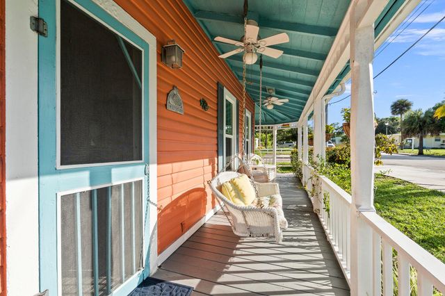 518 N 2nd Street, Fort Pierce, FL 34950