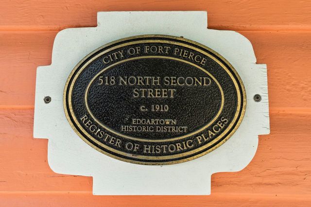 518 N 2nd Street, Fort Pierce, FL 34950