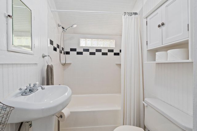 518 N 2nd Street, Fort Pierce, FL 34950