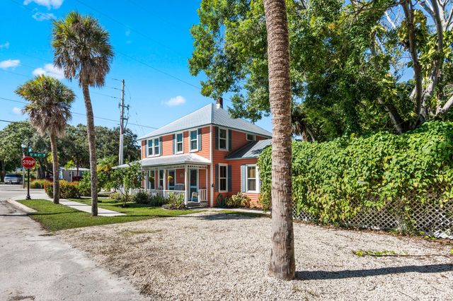 518 N 2nd Street, Fort Pierce, FL 34950