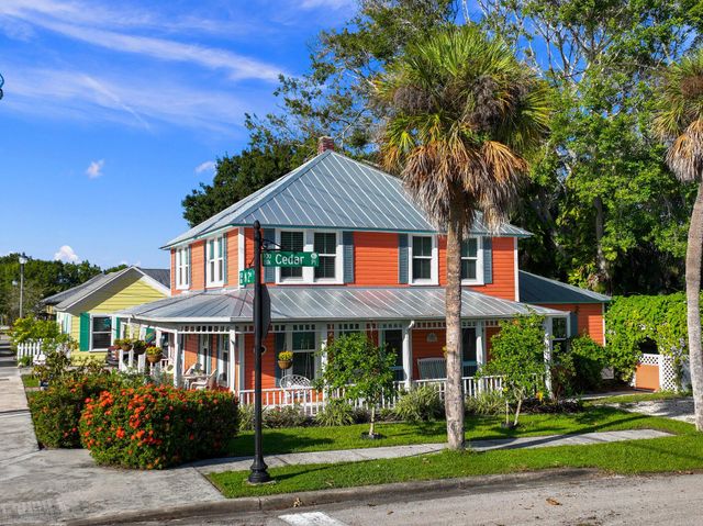 518 N 2nd Street, Fort Pierce, FL 34950