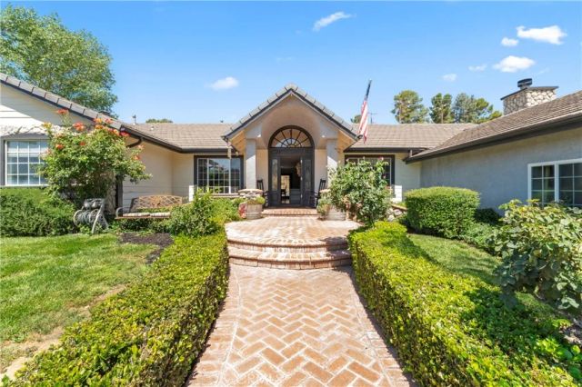 34037 Agua Dulce Canyon Road, Agua Dulce, CA 91390