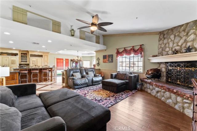 34037 Agua Dulce Canyon Road, Agua Dulce, CA 91390