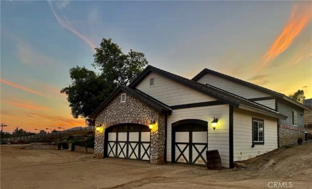 34037 Agua Dulce Canyon Road, Agua Dulce, CA 91390