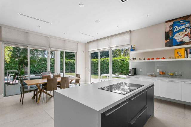 7700 SW 53rd Court, Miami, FL 33143
