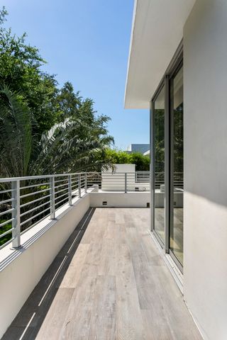 7700 SW 53rd Court, Miami, FL 33143