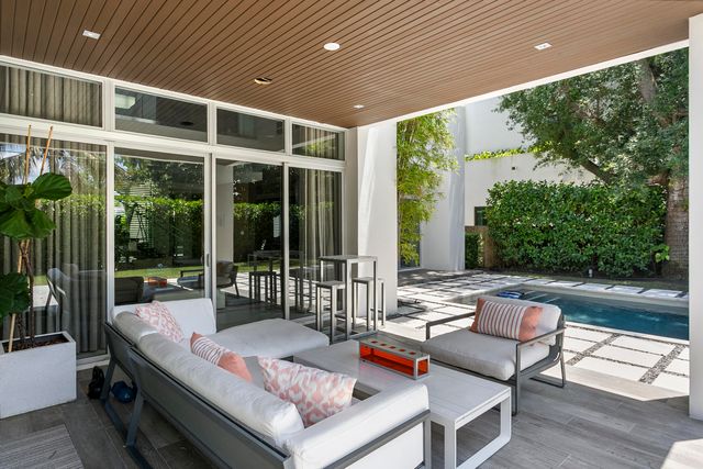7700 SW 53rd Court, Miami, FL 33143
