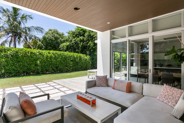 7700 SW 53rd Court, Miami, FL 33143