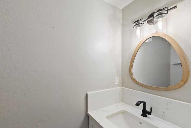 3563 NW McCready Drive, Bend, OR 97703