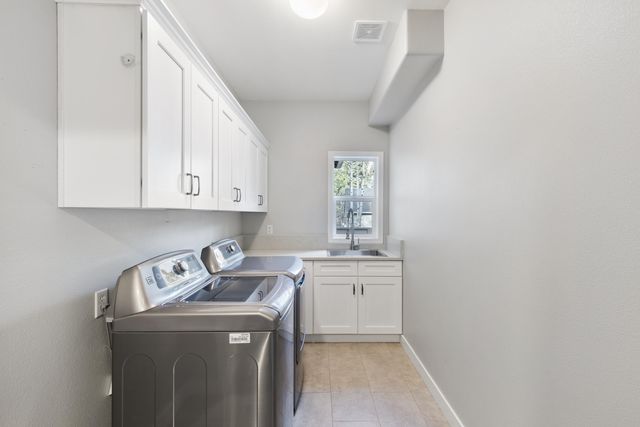 3563 NW McCready Drive, Bend, OR 97703