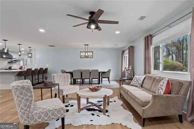 43 Weatherstone Parkway, Marietta, GA 30068