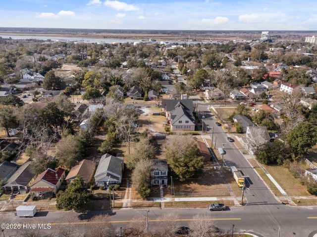 1004 S 8th Street, Wilmington, NC 28401