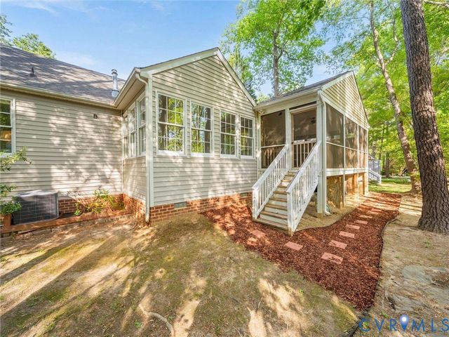 13805 Long Cove Ct, Midlothian, VA 23112