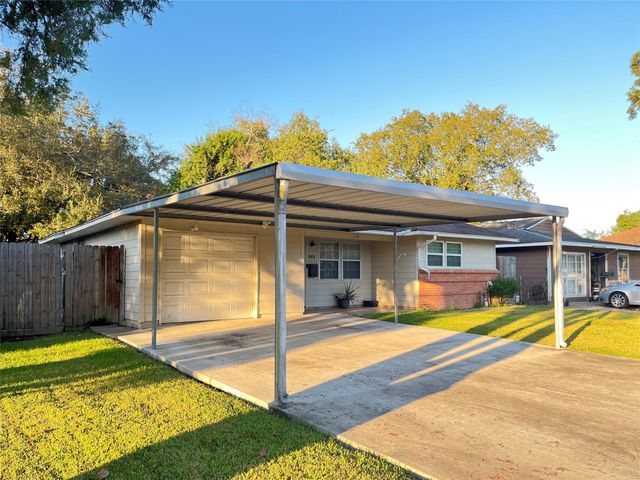 12433 Palmfree Street, Houston, TX 77034