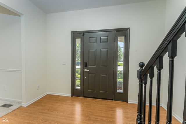 8508 Weaver Woods, Fishers, IN 46038