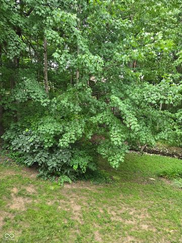 8508 Weaver Woods, Fishers, IN 46038