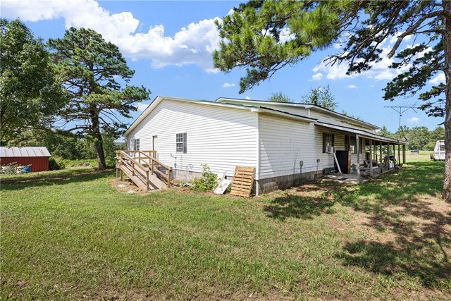 128 Collins Farm Road, Dover, AR 72837