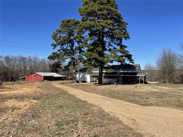 128 Collins Farm Road, Dover, AR 72837