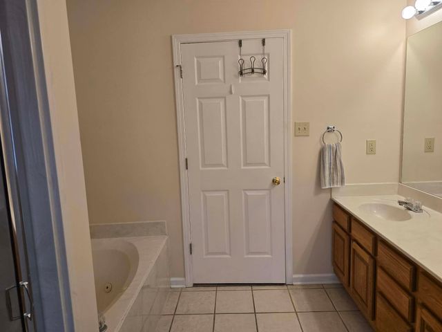 85 AUSTIN CIR, Oakland, TN 38060