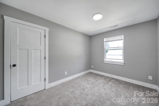 108-110 Carpenter Street, Lincolnton, NC 28092