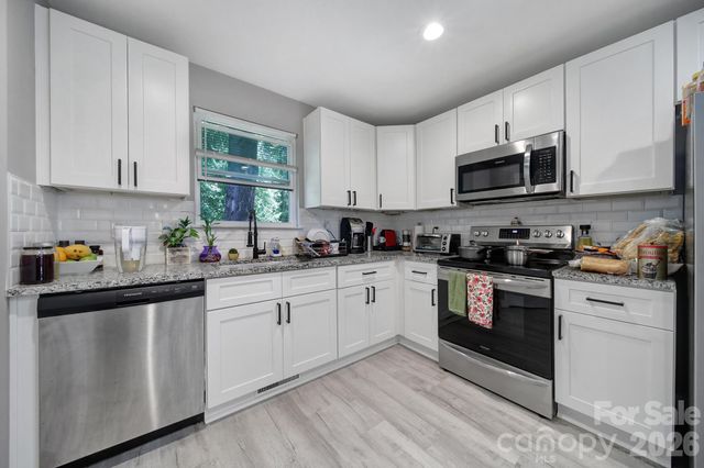 108-110 Carpenter Street, Lincolnton, NC 28092